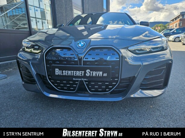 bmw-i4-elektrisitet-2022-big-13