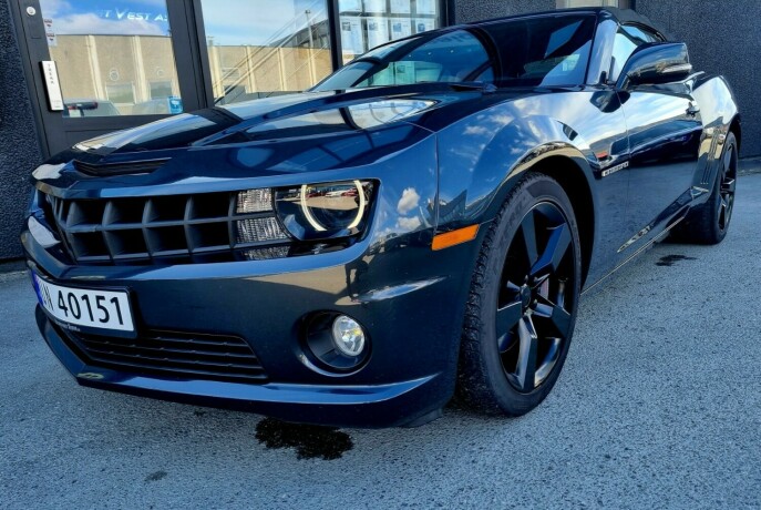 chevrolet-camaro-bensin-2012-big-3