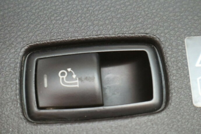 mercedes-benz-gle-elektrisitetbensin-2015-big-29