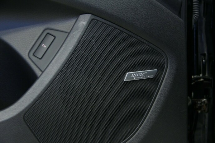 audi-q7-diesel-2011-big-25