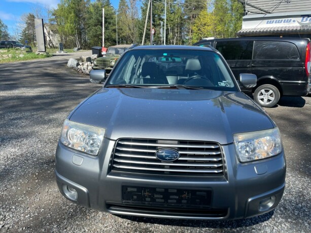 subaru-forester-bensin-2006-big-23