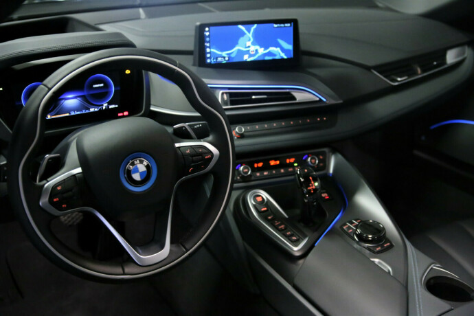 bmw-i8-elektrisitetbensin-2019-big-13