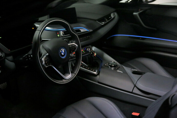 bmw-i8-elektrisitetbensin-2019-big-14