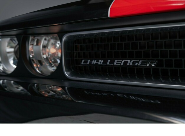 dodge-challenger-bensin-2009-big-2