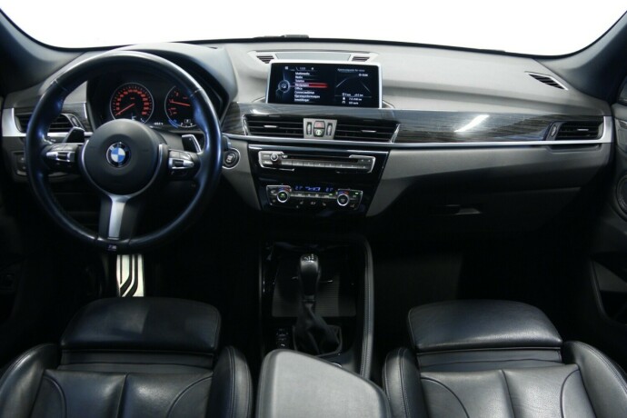 bmw-x1-bensin-2017-big-8