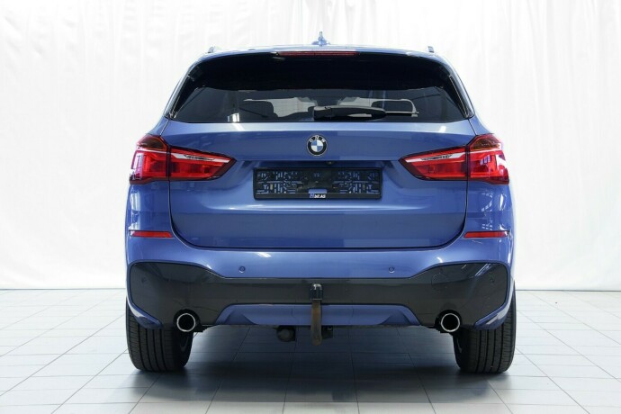 bmw-x1-bensin-2017-big-3