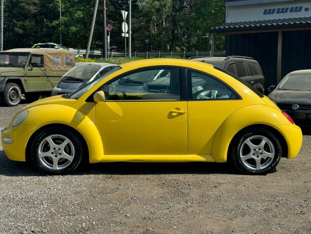 volkswagen-beetle-bensin-2004-big-1