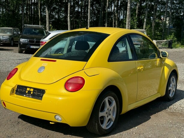volkswagen-beetle-bensin-2004-big-4