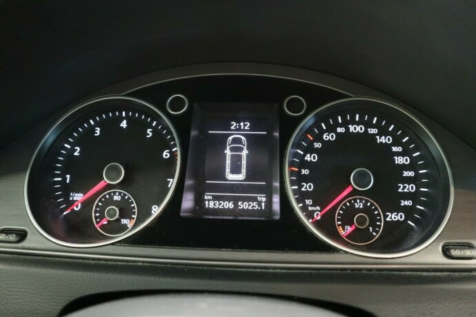 volkswagen-passat-bensin-2013-big-33