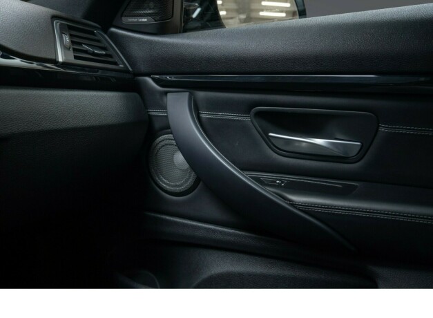 bmw-m4-bensin-2018-big-35