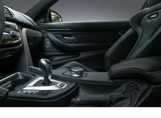 bmw-m4-bensin-2018-big-33