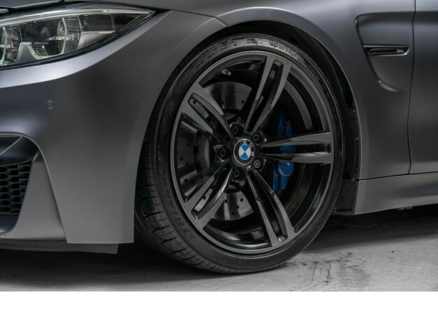 bmw-m4-bensin-2018-big-3