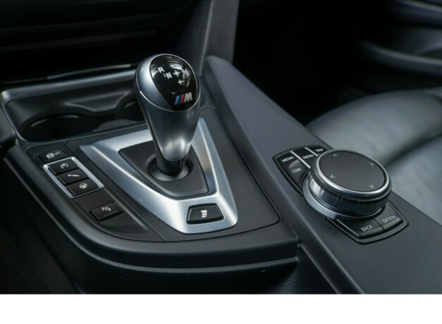 bmw-m4-bensin-2018-big-21