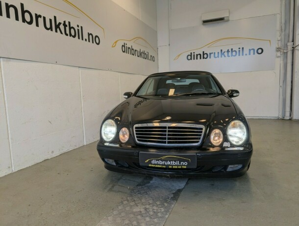 mercedes-benz-clk-bensin-2001-big-36