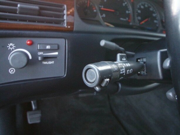 cadillac-eldorado-bensin-2000-big-13