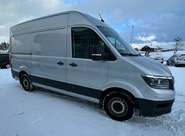 volkswagen-crafter-diesel-2019-big-3