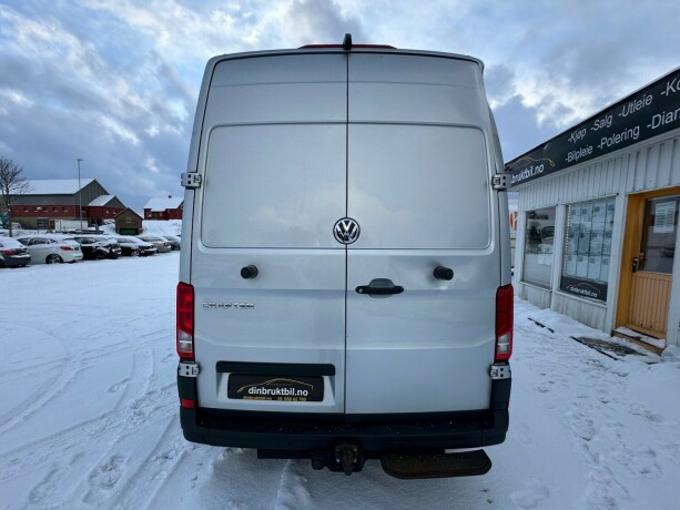 volkswagen-crafter-diesel-2019-big-6