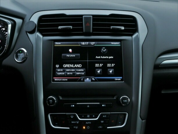 ford-mondeo-bensin-2015-big-20