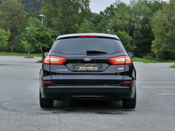 ford-mondeo-bensin-2015-big-5