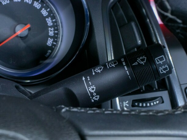 opel-astra-diesel-2010-big-25