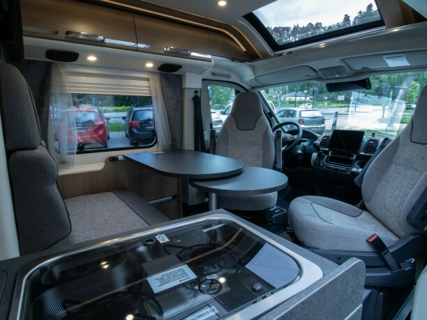 malibu-van-gt-640-le-k-skyview-charming-diesel-2023-big-41