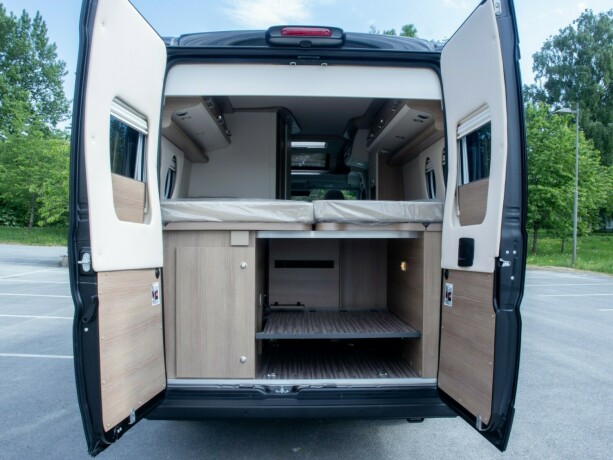 malibu-van-gt-640-le-k-skyview-charming-diesel-2023-big-13