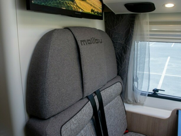 malibu-van-gt-640-le-k-skyview-charming-diesel-2023-big-37
