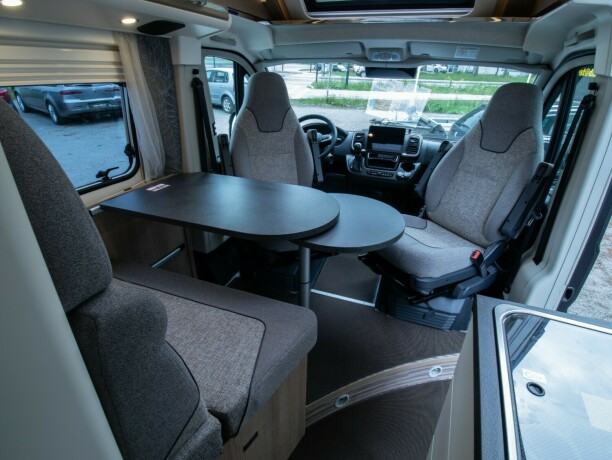 malibu-van-gt-640-le-k-skyview-charming-diesel-2023-big-42