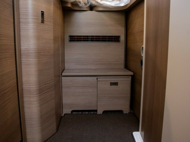 malibu-van-gt-640-le-k-skyview-charming-diesel-2023-big-67