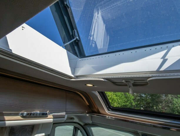 malibu-van-gt-640-le-k-skyview-charming-diesel-2023-big-32
