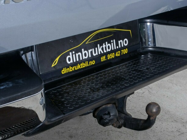 volkswagen-amarok-diesel-2013-big-19