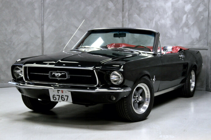 ford-mustang-bensin-1967-big-0