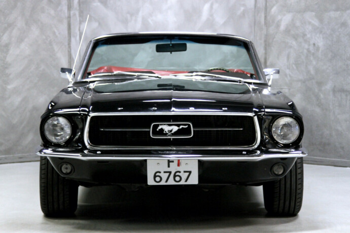 ford-mustang-bensin-1967-big-22