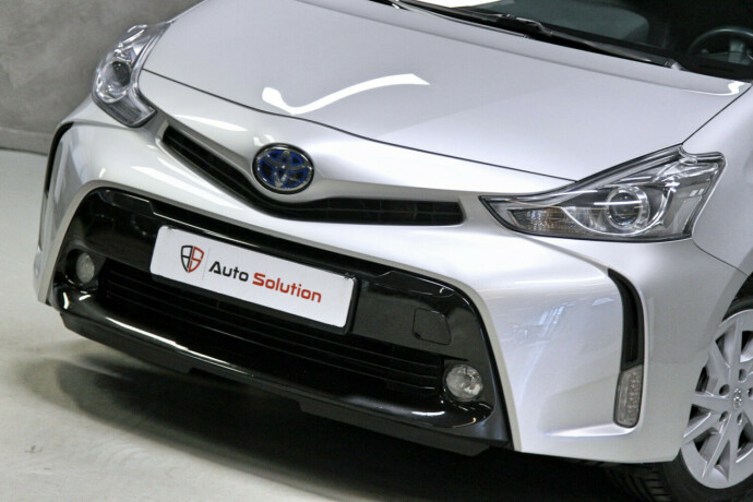 toyota-prius-seven-elektrisitetbensin-2020-big-17