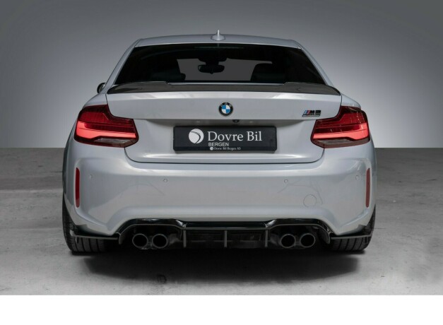 bmw-m2-bensin-2019-big-14