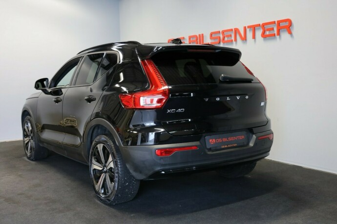 volvo-xc-40-elektrisitet-2023-big-2