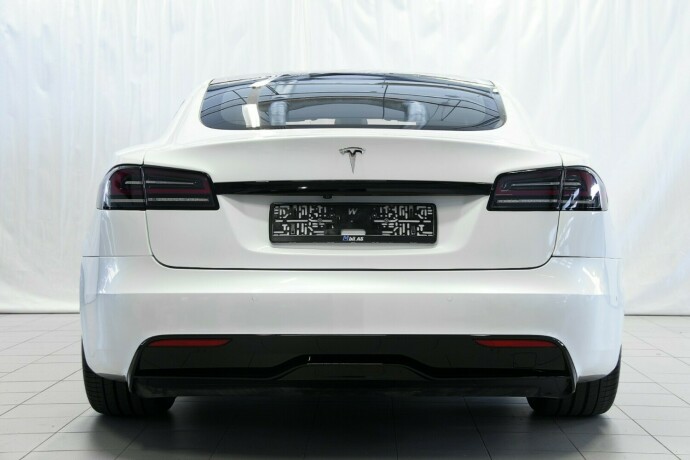 tesla-model-s-elektrisitet-2023-big-3