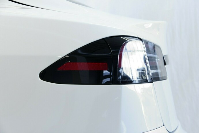 tesla-model-s-elektrisitet-2023-big-34