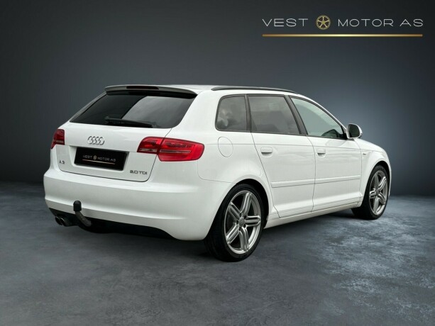 audi-a3-diesel-2010-big-4