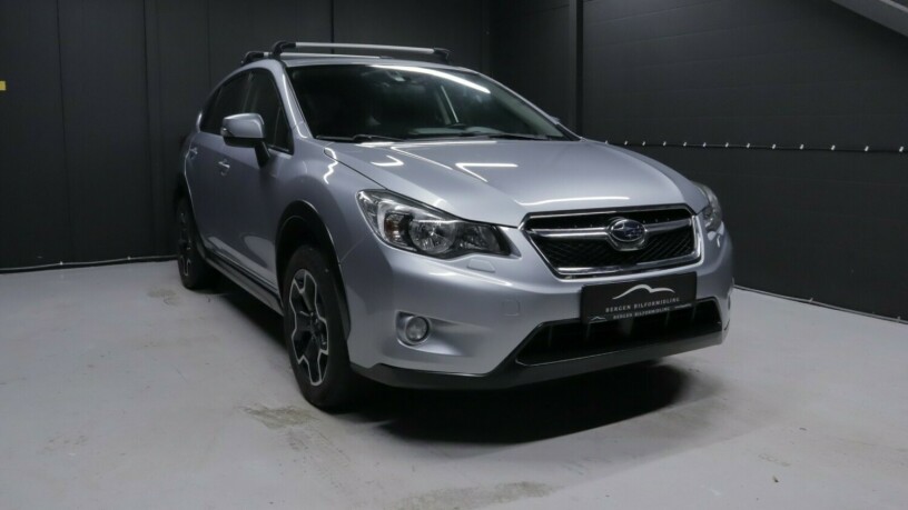 subaru-xv-diesel-2013-big-0