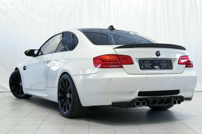 bmw-m3-bensin-2011-big-4