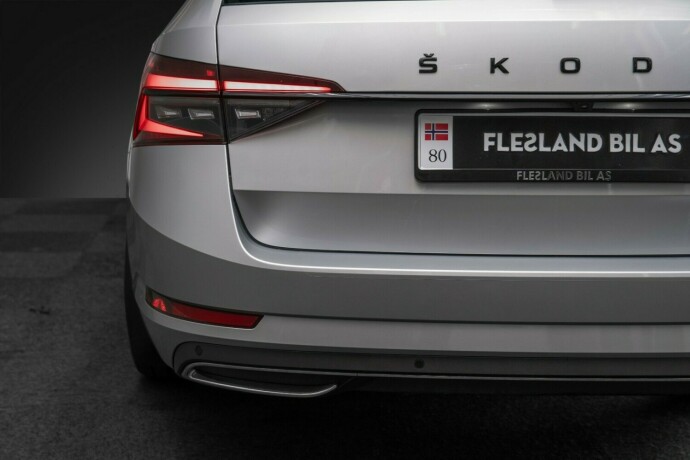 skoda-superb-diesel-2021-big-13