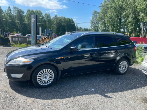 ford-mondeo-diesel-2010-big-3