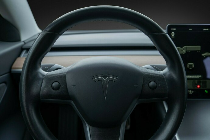 tesla-model-3-elektrisitet-2019-big-11