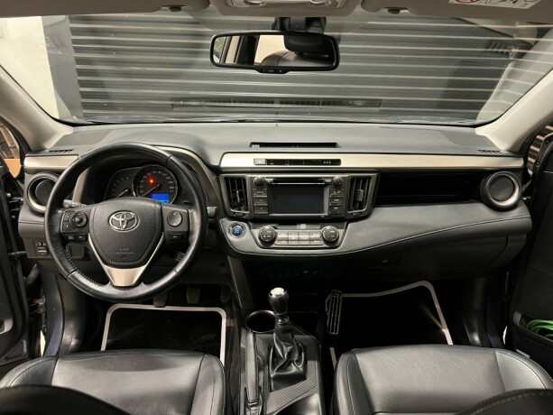 toyota-rav4-diesel-2014-big-9