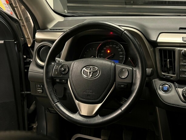 toyota-rav4-diesel-2014-big-12