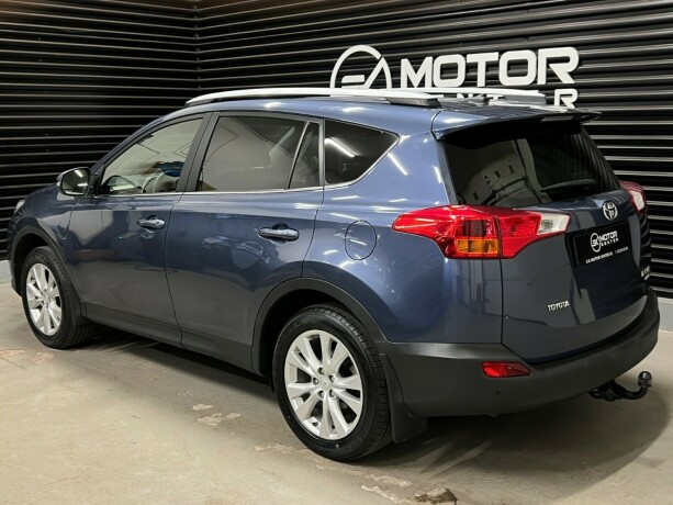 toyota-rav4-diesel-2014-big-1