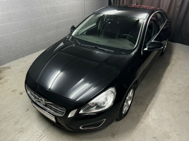 volvo-s60-diesel-2012-big-5