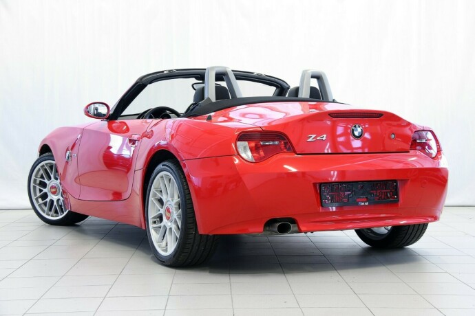 bmw-z4-bensin-2008-big-4