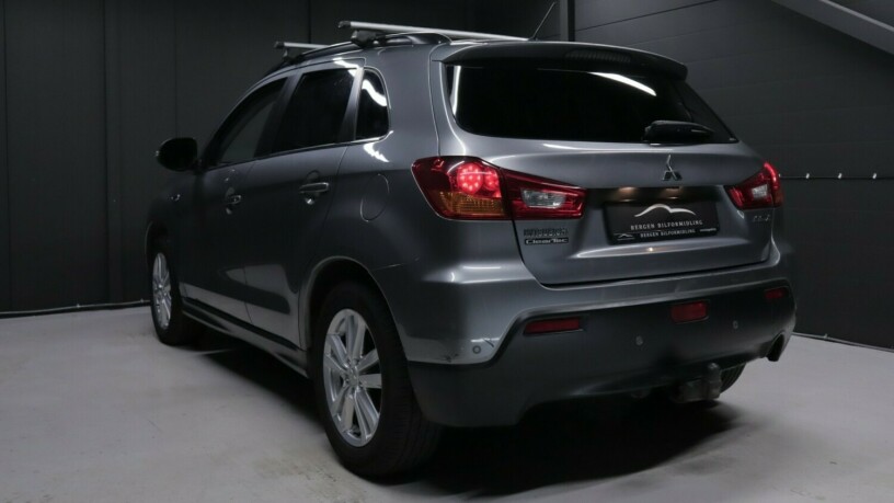 mitsubishi-asx-diesel-2011-big-3